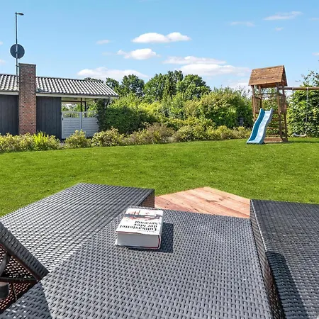 펜션 Laerkemose Xx *